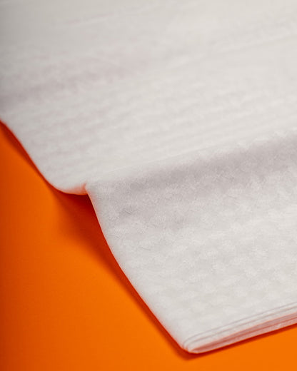 شـمـاغ مُتْرَف بـريميوم الأبيض